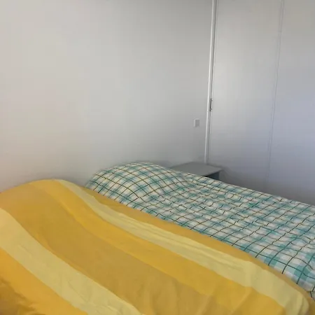 Duplex Face Avec Piscine, Quartier Golf, 2 Chambres, 2 Salles D'eau, Parking Prive - Fr-1-323-513