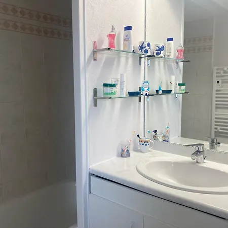 Duplex Face Avec Piscine, Quartier Golf, 2 Chambres, 2 Salles D'eau, Parking Prive - Fr-1-323-513 Apartment *