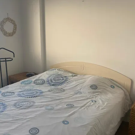 Duplex Face Avec Piscine, Quartier Golf, 2 Chambres, 2 Salles D'eau, Parking Prive - Fr-1-323-513 *