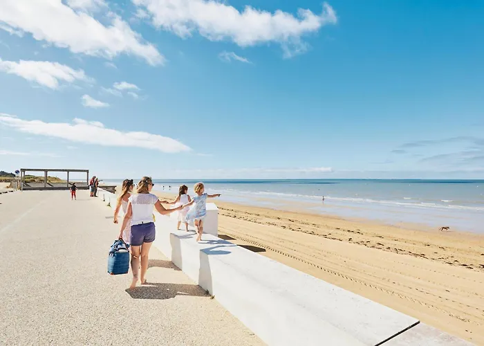 Duplex Face Avec Piscine, Quartier Golf, 2 Chambres, 2 Salles D'eau, Parking Prive - Fr-1-323-513 아파트 *